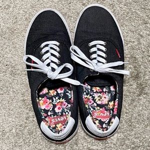 Levi’s casual sneakers. Denim blue. Size 10.